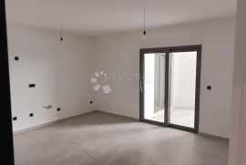 Drugi red od mora,stan S3, Slatine, Čiovo, Split - Okolica, Appartement