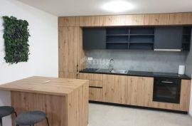 RIJEKA, KANTRIDA - novogradnja s pogledom na more, Rijeka, Apartamento