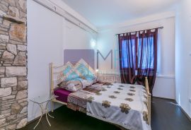 Ližnjan, jednosoban stan 43m2 u prizemlju, namješteno, Ližnjan, Apartamento