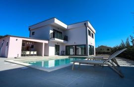 Nova moderna villa na prodaju, Poreč, Istra, Poreč, Maison