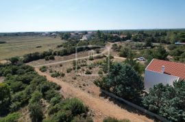 Ninski stanovi - Građevinsko zemljište 780m2 s projektom! 78000€, Nin, Terreno