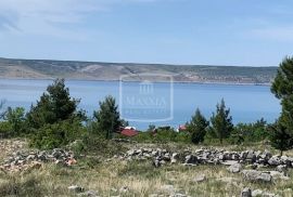 Starigrad - građ. teren 7500m2 pogled na more! 787500€, Starigrad, Arazi