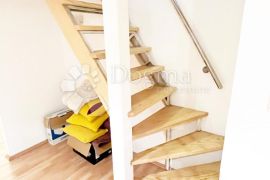 STAN 62M2 NA ŠPANSKOM!, Stenjevec, Apartamento