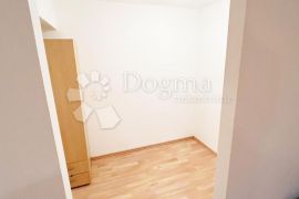 STAN 62M2 NA ŠPANSKOM!, Stenjevec, Appartment