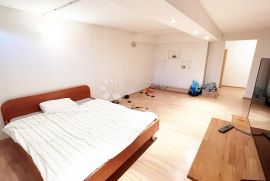 STAN 62M2 NA ŠPANSKOM!, Stenjevec, Apartamento