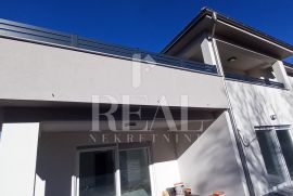 Novogradnja u Kostelju 3S+DB 82 M2 + 68 M2 terase. Bez poreza!, Vinodolska Općina, Daire