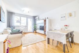 Zagreb, Ferenščica, prekrasan dvosoban stan u novogradnji NKP 60 m2, Zagreb, Flat