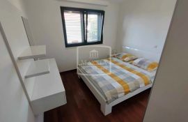 Seline - moderan 2.5 sobni stan na atraktivnoj lokaciji, POGLED! 190000€, Starigrad, Appartamento