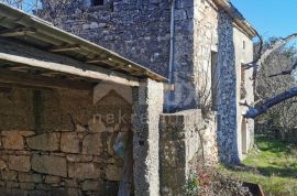 OTOK KRK, KRK (okolica) - Autohtona kamena kuća, Krk, Haus