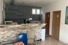 Poslovni prostor u centru - Sinj, Sinj, Commercial property