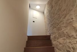 Renovirana kamena kuća, Vižinada,okolica, Istra, Vižinada, Ev