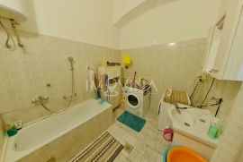 Trosoban stan 108m2, Centar, Sarajevo Centar, Apartamento