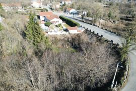 JURDANI, PERMANI- građevinsko zemljište 1527m2 za benzinsku pumpnu stanicu/ poslovnu zgradu / poslovno-stambenu zgradu, Matulji, Terreno