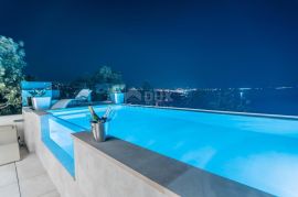 OPATiJA, POBRI- villa 500m2 s panoramskim pogledom na more i bazenom na krovu + okoliš 800m2, Opatija - Okolica, Kuća