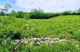 NEDALEKO LABINA, GRAĐEVINSKA PARCELA, Labin, Tierra