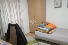 Autokomanda, 2 stana, parking i dvorište ID#1340, Voždovac, Apartamento