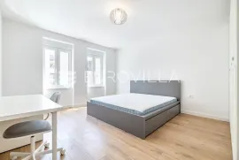 Zagreb, Kvatrić, novouređen trosoban stan 66 m2, Zagreb, Wohnung