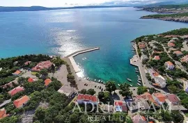 GRAĐEVINSKO ZEMLJIŠTE S POGLEDOM NA MORE, NOVI VINODOLSKI - KLENOVICA, Novi Vinodolski, Arazi