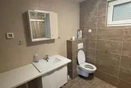 KUĆA S 10 APARTMANA, POGLED NA MORE - PETRČANE, Zadar - Okolica, House