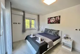 Bribir - stan, novogradnja, 3S+DB sa pogledom na more, Vinodolska Općina, Appartement