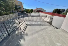 Bribir - stan, novogradnja, 3S+DB sa pogledom na more, Vinodolska Općina, Appartement