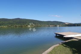 Mješovito zemljište na jezeru Sabljaci, Ogulin, Land