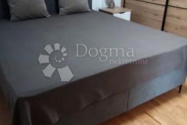 PREDIVAN DVOSOBAN STAN NA BORIKU, Zadar, Apartamento