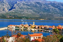 Građevinsko zemljište s prelijepim pogledom na Velebit, Posedarje, Terrain