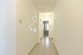 Stan u samom centru Rijeke, Rijeka, Appartement