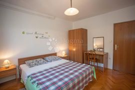 Apartmanska kuća s pogledom na more, Medulin, بيت