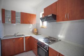 Apartmanska kuća s pogledom na more, Medulin, بيت