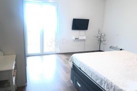 Predivan stan 3S+DB na Srdočima s dva balkona i pogledom na more, Rijeka, Apartamento