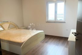 Predivan stan 3S+DB na Srdočima s dva balkona i pogledom na more, Rijeka, Apartamento