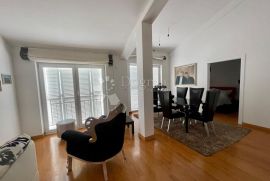 SELCE PENTHOUSE 135M2 1-RED DO MORA, Crikvenica, Appartement