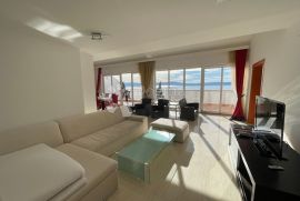 PENTHOUSE 1-RED DO MORA SELCE, Crikvenica, Appartment