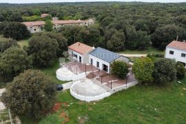 Adaptirani restoran s pogledom na Brijune, Vodnjan, Εμπορικά ακίνητα