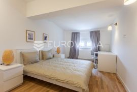 Trešnjevka, Selska ulica, penthouse pretvoren u 3 odlična stana, Zagreb, Flat