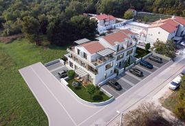 ISTRA, POREČ  - Moderna kuća u nizu 2 km od mora, Poreč, House