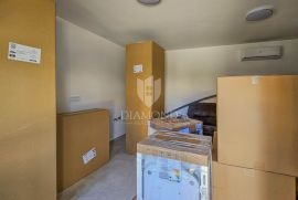 Prilika! Novigrad, moderan stan u prizemlju 500 m od mora!, Novigrad, Apartamento