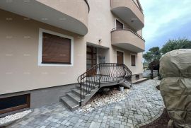 Stan Stan sa 2. spavaće sobe i 2 balkona u Premanturi blizu mora!D, Medulin, Διαμέρισμα
