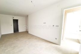 LUKSUZNI DVOETAŽNI APARTMAN U MODERNOJ VILI, Crikvenica, Stan