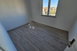 Valbandon 153 m2 800m od mora, Fažana, Appartement