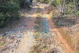 Šilo, otok Krk, poljoprivredno zemljište 330m do plaže i mora, prodaja, Dobrinj, Zemljište