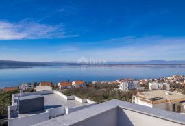 CRIKVENICA - Prostrana vila s panoramskim pogledom na more!, Crikvenica, Ev