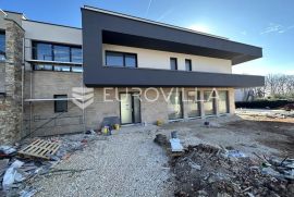 Istra, Marčana moderna dvojna kuća NKP 240 m2 sa velikim bazenom, Marčana, Σπίτι