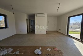 ISTRA, POREČ, OKOLICA - 3SS+DB stan u prizemlju novogradnje, Poreč, Appartement