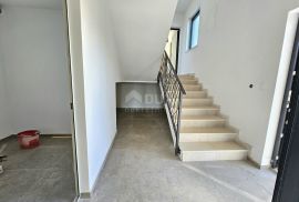 ISTRA, POREČ, OKOLICA - 3SS+DB stan u prizemlju novogradnje, Poreč, Apartamento