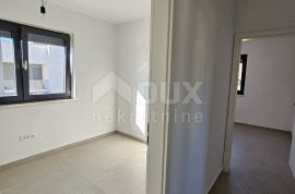 ISTRA, POREČ, OKOLICA - 3SS+DB stan na prvom katu sa krovnom terasom, Poreč, Appartment