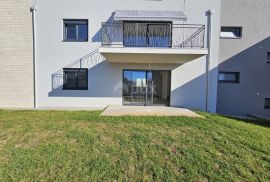 ISTRA, POREČ, OKOLICA - 3SS+DB stan na prvom katu sa krovnom terasom, Poreč, Flat