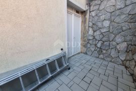 RIJEKA, ZAMET - 3S+DB sa garažom i okućnicom !, Rijeka, Kвартира